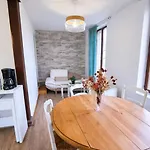 Maison T3- Acces Voie Verte Et Transports *