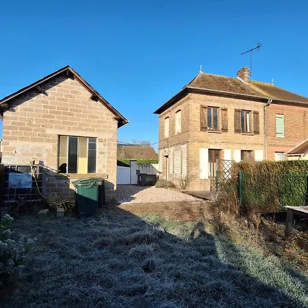 Σπίτι διακοπών Maison T3- Acces Voie Verte Et Transports Le Vaudreuil