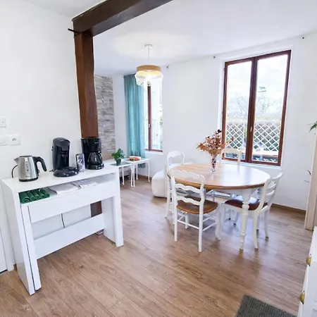 Maison T3- Acces Voie Verte Et Transports Tatil Evi Le Vaudreuil