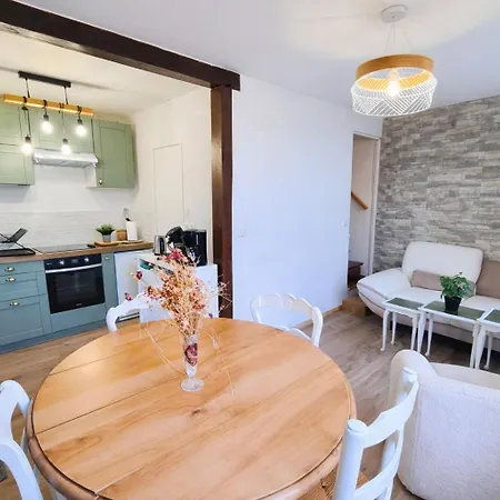 Maison T3- Acces Voie Verte Et Transports *