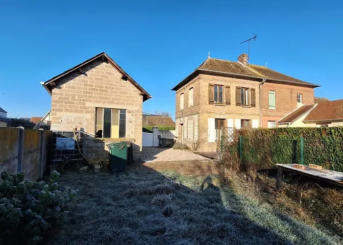 Holiday home Maison T3- Acces Voie Verte Et Transports Le Vaudreuil