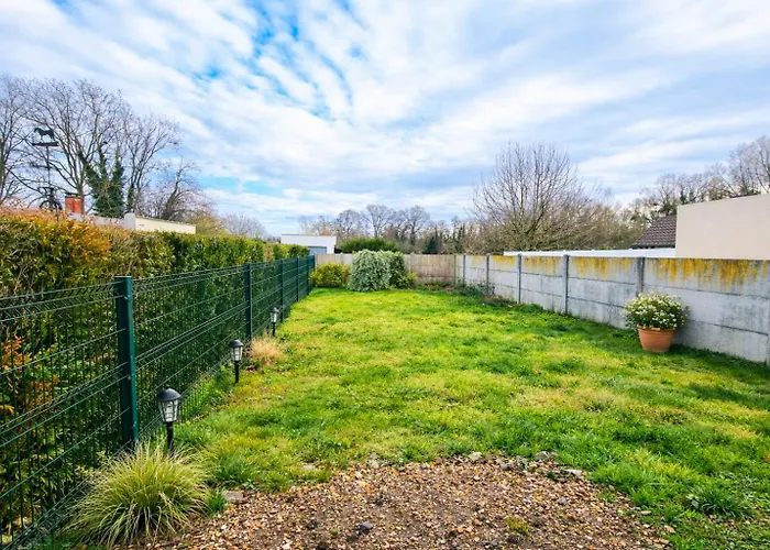 Holiday home Maison T3- Acces Voie Verte Et Transports