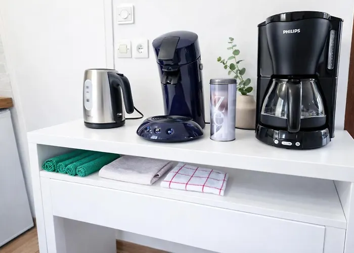 Maison T3- Acces Voie Verte Et Transports Holiday home Le Vaudreuil